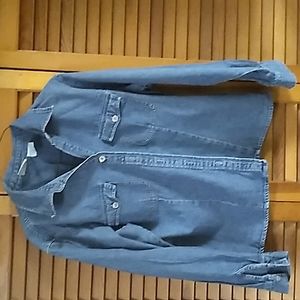 Blue jean shirt